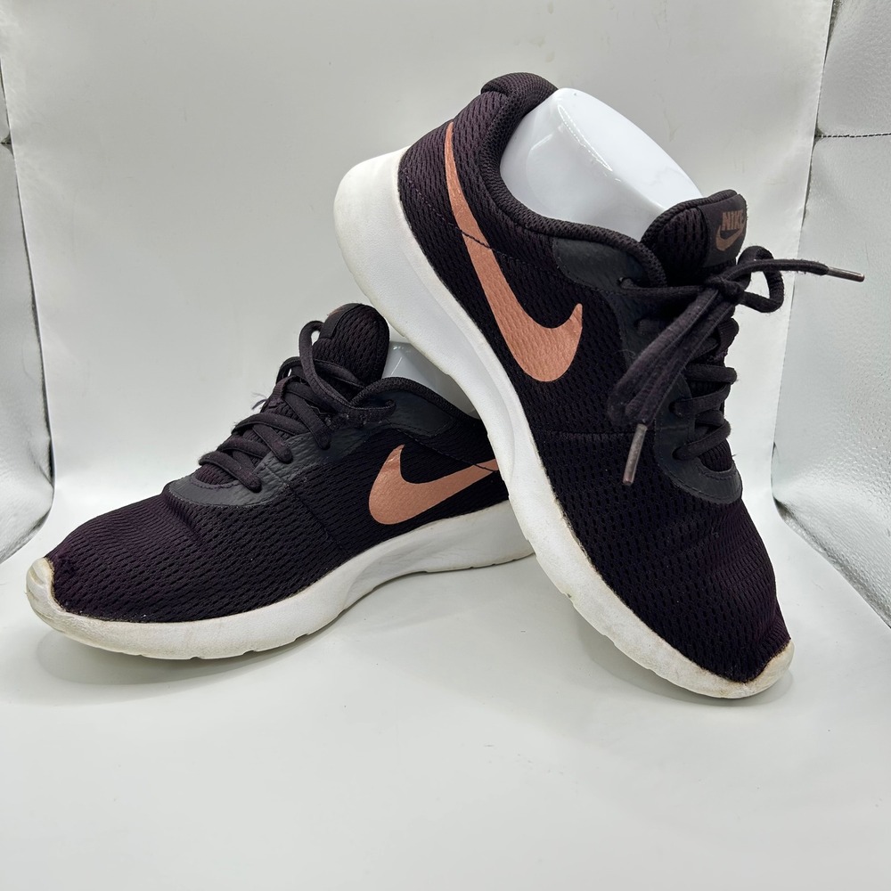 Nike Tanjun Women 7.5 Dark Purple‎ Rose Gold Running Shoes 812655-607
